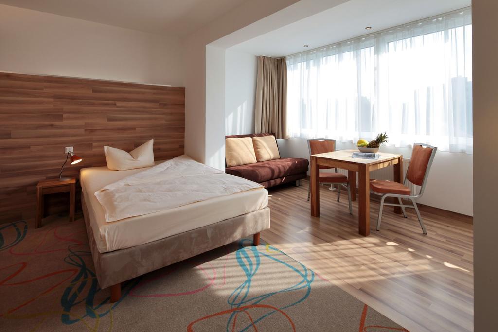 Petul Apart Hotel City Garden Essen Esterno foto