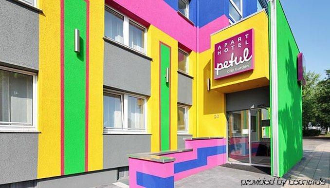Petul Apart Hotel City Garden Essen Esterno foto