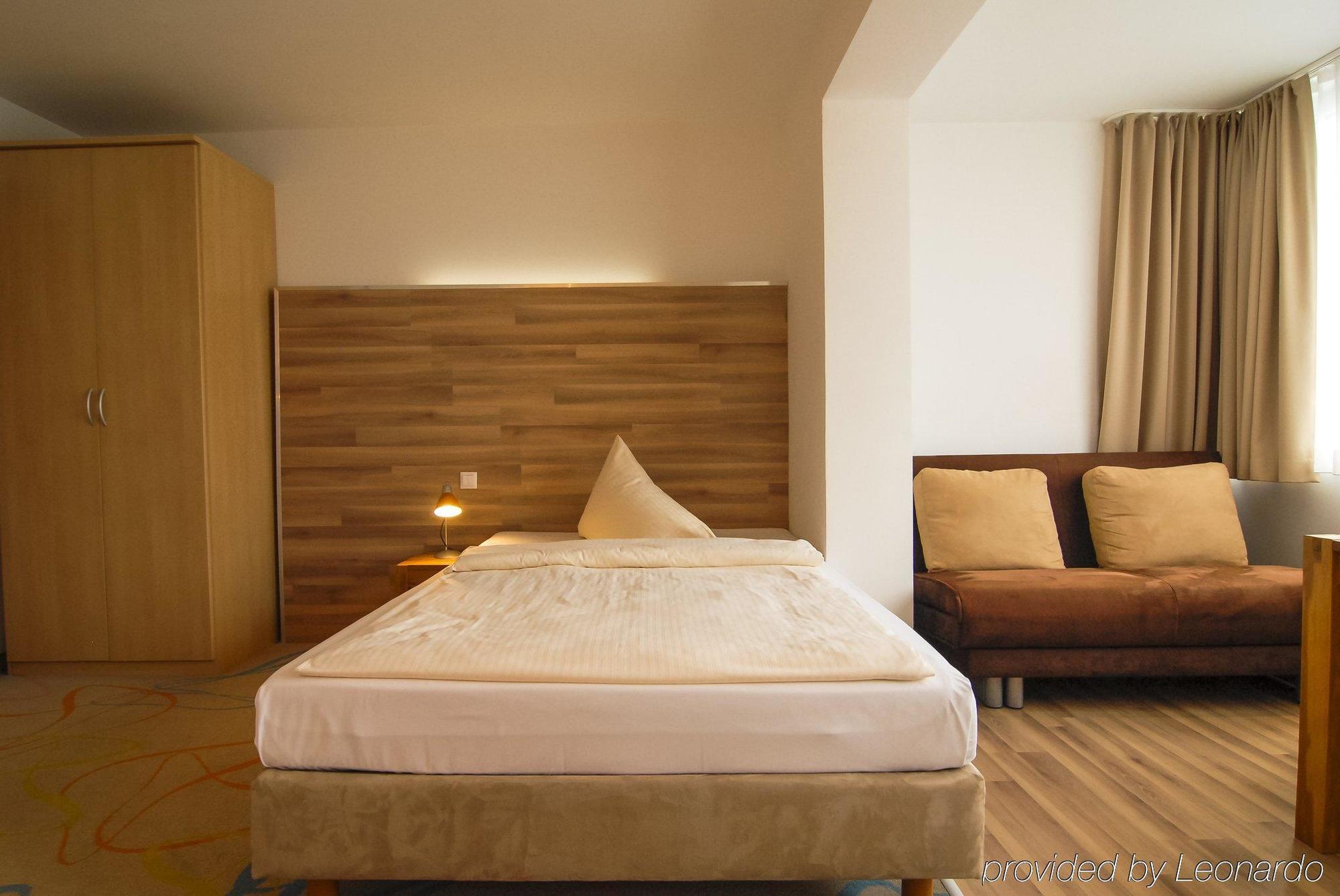 Petul Apart Hotel City Garden Essen Esterno foto
