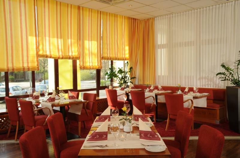 Petul Apart Hotel City Garden Essen Esterno foto